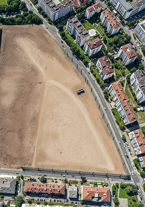 Закупуване на парцели